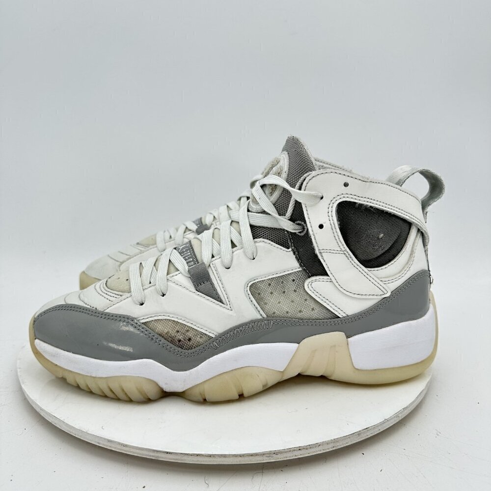 Nike Jumpman Two Trey Women Size 10 DR9631-002 Medium Grey White Sneaker